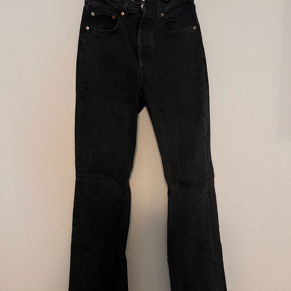 Levi’s ribcage boot cut size 27